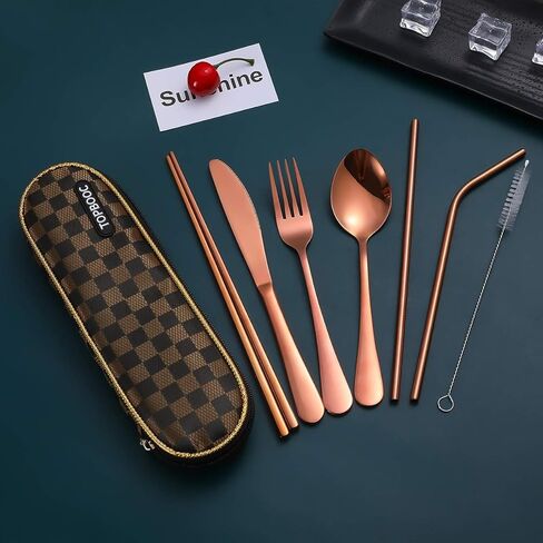 أواني السفر، مجموعة أدوات فضية قابلة لإعادة الاستخدام للذهاب إلى مجموعة أدوات المائدة المحمولة مع حقيبة حمل مقاومة للماء لصناديق الغداء في مكان العمل والتخييم والنزهات المدرسية (BrownGridCase/Rosegold) in Kuwait