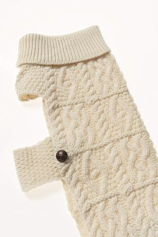 معطف أران كرافتس دوج الأيرلندي من الصوف الناعم بأزرار للكلاب (R4523-S-NAT) in Kuwait