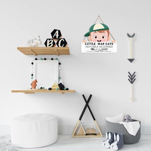 علامة حائط خشبية معلقة على شكل كهف الرجل الصغير، ديكور جدار غرفة نوم الأطفال الصغار، تصميم لوح خشبي، لافتة معلقة لديكور المنزل in Kuwait