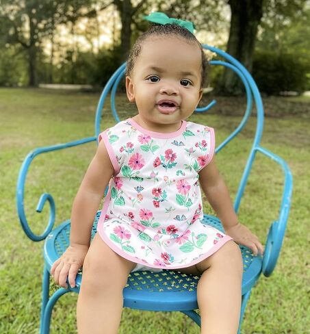 حزمة BapronBaby Eric Carle Pink Floral Caterpillar - Bapron (Sz Baby / Baby 6m-3T) + حزمة حقيبة مبللة مقاس 11 بوصة × 9 بوصة - مريلة ناعمة مقاومة للماء والبقع - يمكن غسلها في الغسالة in Kuwait