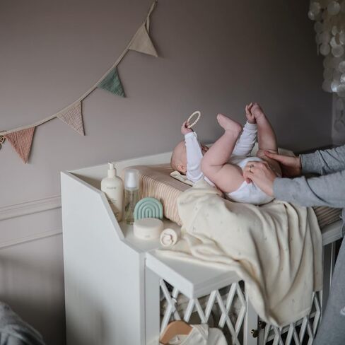 mushie Pearl Teether Bracelet | 3-Pack (Linen/Peony/Pale Pink) in Saudi Arabia