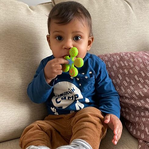 HABA Clutching Toy Star Silicone Teether in Saudi Arabia