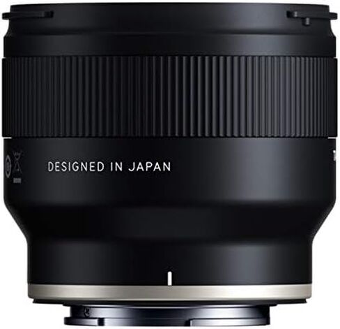 تامرون 24 مم f/2.8 Di III OSD عدسة برايم واسعة الزاوية لـ سوني E-Mount مع بطاقة 32 جيجابايت وحزمة ثلاثية العجلات مرنة 12 بوصة (3 عناصر) in Kuwait
