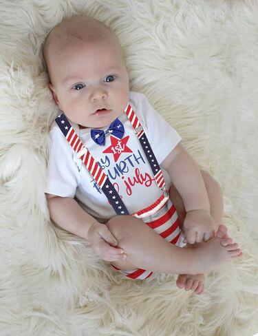 طقم ملابس للأطفال الرضع في الرابع من يوليو، رومبير مطبوع عليه حروف عيد الاستقلال بأكمام قصيرة مع ربطة عنق + شورت حمالات مكون من قطعتين in Kuwait