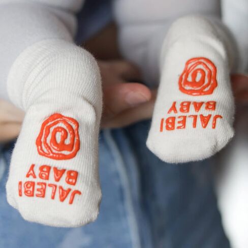 مجموعة هدايا جوارب حديثي الولادة مستوحاة من آسيا - 4 أزواج من جوارب هدايا الأطفال المصممة من Mommachi. هدية لطيفة للطفل للعام الصيني الجديد، والعام القمري الجديد، وحفلة استقبال الطفل لعام التنين in Kuwait