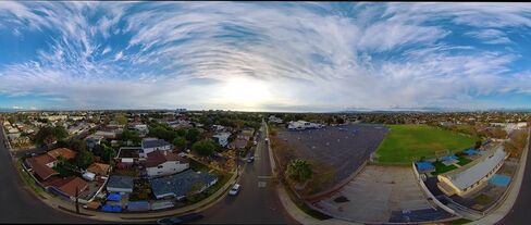 كانداو كاميرا بث مباشر 8K انتبرايز، 5G VR 8K 360 درجة، مستشعر اكبر 1.5X، رؤية كاملة احترافية، كاميرا 8K 30FPS 30MP فعالة RTMP/RTMPS بث مباشر in Kuwait