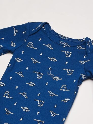 Carter's baby-boys 4-piece Gift Set in Saudi Arabia