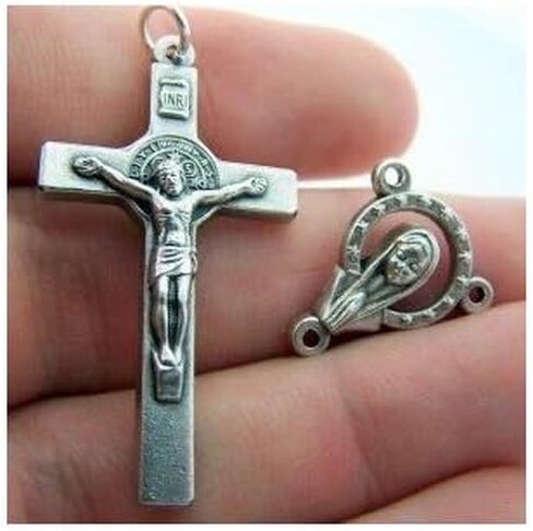 هدايا دينية فضية لهجة سانت بينديكت كروسيفيكس مع مسبحة سانت ماري من قطعة مركزية، مجموعة من 10، 1 1/2 بوصة in Kuwait