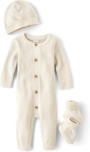 Gymboree Unisex Baby One Piece Body Suit Hat and Socks 3-piece Newborn Set in Saudi Arabia
