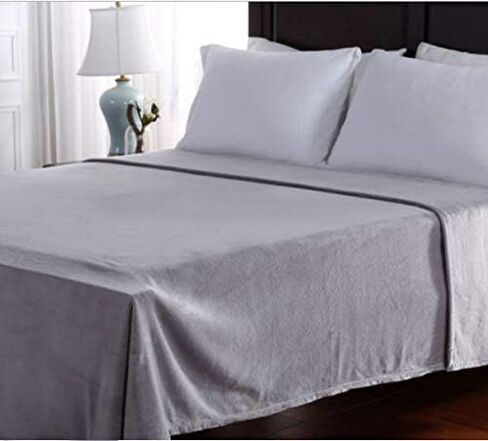 Berkshire Serasoft Plus Plush Polyester Blanket, White King in Kuwait