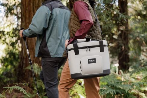 Igloo Trailmate 18-Can Cooler Bag in Saudi Arabia