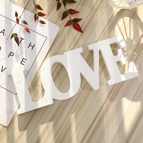لافتة قائمة قائمة بذاتها على شكل حرف خشبي مطبوع عليها حروف الحب الخشبية، لافتات الحب الريفية المنفردة لغرفة المعيشة، ديكور الموقد | حفلات الزفاف، هدايا الحفلات المنزلية (الحب الأبيض) in Kuwait