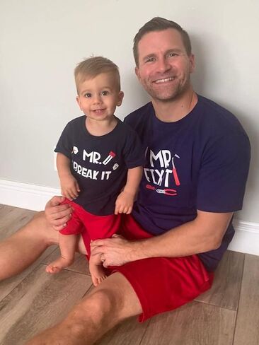 Unique Baby Daddy and Me Father Son or Daughter Matching Father's Day Shirts in Kuwait
