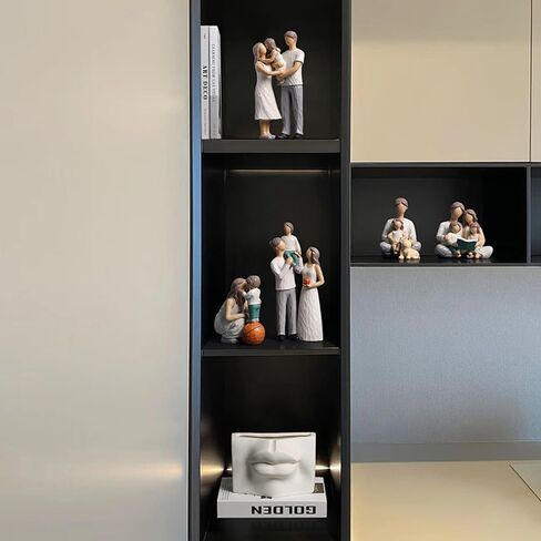 Waowumar Family of 3 Figurines Decor Resin Family Sculpture Parents and Daughter Statue Gifts for Family Home Decoration for Birthday Thanksgiving Christmas in Kuwait