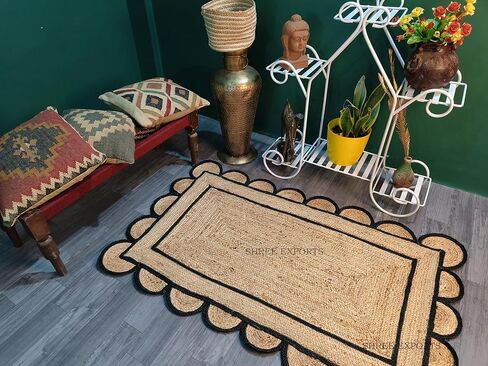 Shree Exports Hand Woven Farmhouse Scalloped Natural Jute Area Rug, Natural Base Off White Trim 2x3 feet in Kuwait