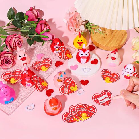 ANGGIKO 24 حزمة من البط المطاطي لعيد الحب مع بطاقات الهدايا، ألعاب حوض استحمام مطاطية على شكل قلب لعيد الحب، بطات جيب للأطفال، هدايا مكافآت تزيين حفلات عيد الحب للأولاد والبنات in Kuwait