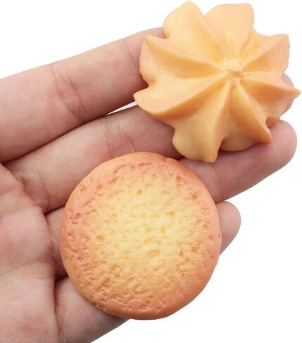 TAODAN 12pcs Fake Cookies Artificial Biscuits Simulation Realistic Dessert Crackers Food for Kitchen, Home Store, Shopping Center, Wedding, Bakery, Restaurant Decoration (6 Style) in Saudi Arabia