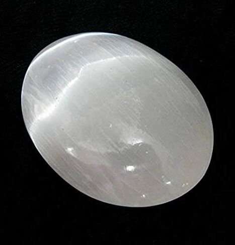 crystalmiracle Selenite Crystal Natural Healing Oval Gemstone Worry Stone Wellness Crystal Healing for Positive Energy Metaphysical Powerful Thumb Stones Meditation Reiki Feng Shui Gift for Men Women in Saudi Arabia