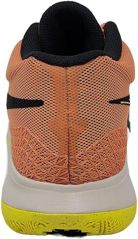 أحذية رياضية منخفضة الأعلى للرجال من نايك in Kuwait