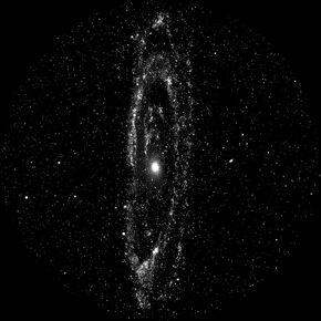 يعد قرص Andromeda لجهاز عرض LaView Star مثاليًا كهدية عيد ميلاد للأطفال، وهدية يوم الأطفال، وهدية عيد الميلاد، مثالي كحضانة أطفال وديكورات لعائلتك in Kuwait