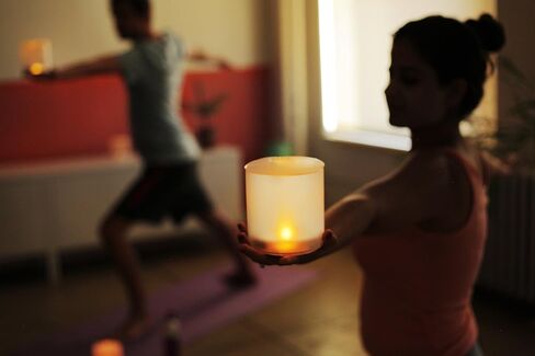 MPOWERD Luci Candle: Solar Inflatable Light, Get Peace of Mind That Traditional Candles Cannot Give, Glowing Amber Candle Flicker That Lasts Up to 18 Hours, No Batteries Needed, Waterproof in Kuwait