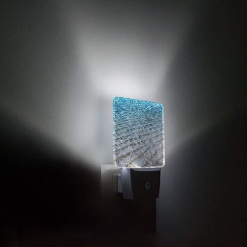 مصابيح LED ليلية بقابس لغرفة النوم، مصابيح ليلية شفافة للشاطئ، مصابيح ليلية بمياه البحر يمكن توصيلها بالحائط مع مستشعرات اضاءة، ديكور غرفة الاطفال الاولاد والبنات in Kuwait