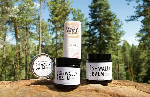 Shwally Zinc & Avocado Mineral SunBalm 30SPF، غسول الشمس البدائي الحقيقي الوحيد - 100٪ من زيت الشحم العشبي وزيت الأفوكادو وأكسيد الزنك غير النانو - آمن للحمل والرضاعة (جوز الهند العضوي + الفانيليا، 4 أونصة سائلة وغير ملون) in Kuwait