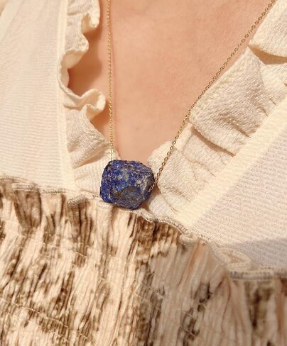 قلادة AITELEI من الكوارتز الوردي الخام الطبيعي مع سلسلة مطلية بالذهب عيار 18 قيراط قابلة للتعديل، قلادة من الأحجار الكريمة الخام والكريستال وحجر الشفاء من الريكي والأحجار الكريمة الروحية للنساء والرجال in Kuwait