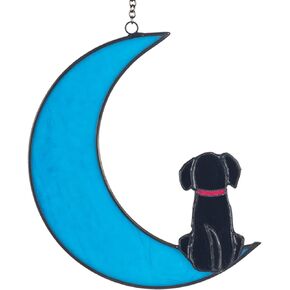 opohaome الكلب الهدايا التذكارية suncatcher الكلب ديكور على القمر الأزرق المضيء نافذة الزجاج الملون شنقا الأبيض كلب فقدان التعاطف الهدايا لمحبي الكلاب (كلب أسود على القمر الأزرق)