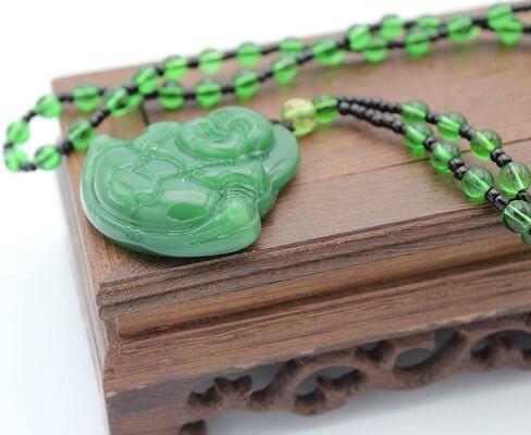 قلادة من حجر اليشم الاخضر المقلد الضاحك بوذا السعيد، قلادة فينغ شوي للحماية من الثروة والحظ السعيد والصحة والراتنج، بدون احجار كريمة in Kuwait