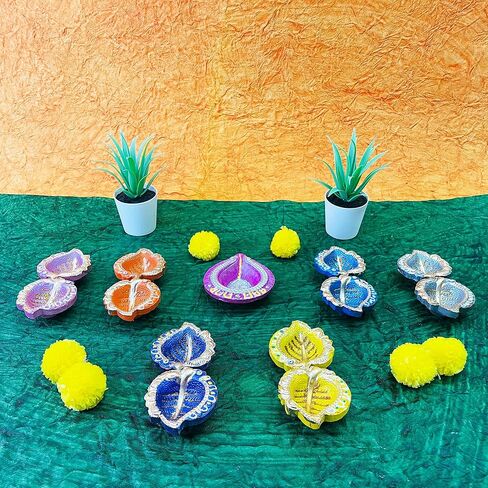 كيه اس جون مجموعة من 13 قطعة مع فتائل قطنية من الطين الطبيعي بتصميم ديوالي دياس للزينة من ديوالي دياس، مجموعة من 13 قطعة مصنوعة يدويا من الطين الطبيعي in Kuwait