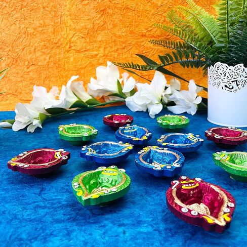 كيه اس جون مجموعة من 12 قطعة من الديا الهندية لبوجا | صلصال | حامل ديا للديكور | مصابيح ديا لبوجا | هدايا ديوالي وديكور ميتي ديا لتزيين الديوالي مع فتائل قطنية in Kuwait