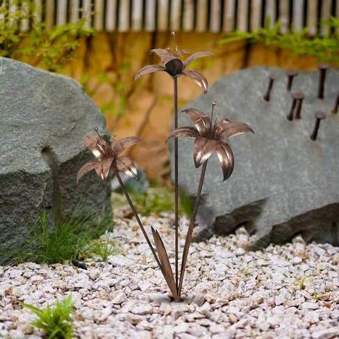 نباتات زنبق صناعية معدنية خفيفة متجولة، نباتات حديثة داخلية وخارجية، هدايا مكتب المنزل، ديكور الحديقة، ديكور الفناء in Kuwait