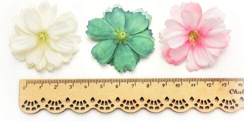 رؤوس زهور وهمية بالجملة للحرف اليدوية الصغيرة زهور حرير صناعية رأس الفاوانيا ديزي ديكور زهرة DIY للمنزل وحفلات الزفاف والسيارة وديكور الزهور المزيفة 50 قطعة 4 سم (ملونة) in Kuwait