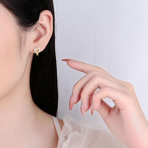 أقراط SLUYNZ من الفضة الإسترلينية على شكل قلب CZ للنساء المراهقات والفتيات على شكل قلب مجوف أقراط صغيرة Huggie in Kuwait