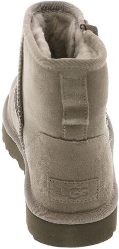 UGG174 حذاء نسائي كلاسيكي صغير بسحاب in Kuwait