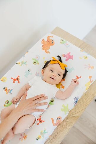 غطاء وسادة تغيير الحفاضات المحبوك الفاخر "Elmo" من كوبر بيرل in Kuwait