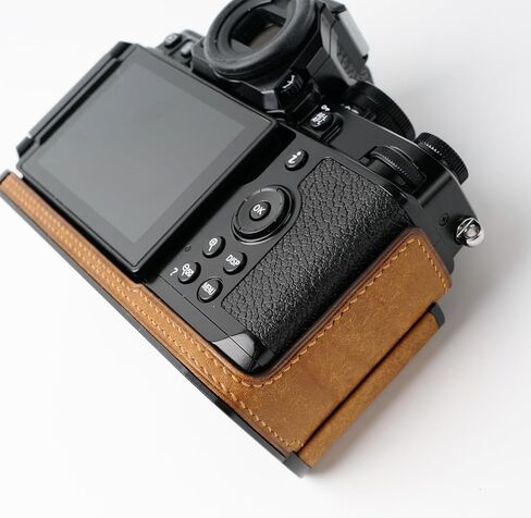 كاميرا نصف حافظة جلدية أصلية متخصصة لكاميرا Nikon Zf 【مصنوعة يدويًا بواسطة Iborrys】 طبقة علوية من جلد البقر + لوحة قاعدة معدنية + تصميم ساق اليد 3 في 1 (أسود) in Kuwait