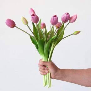 10 PCS Artificial Tulip Flowers Real Touch Tulips Artificial Plastic Flower Fake Bouquet Table Arrangements Gift for Home Office Party Wedding Birthday Garden Store Decoration (White) in Kuwait