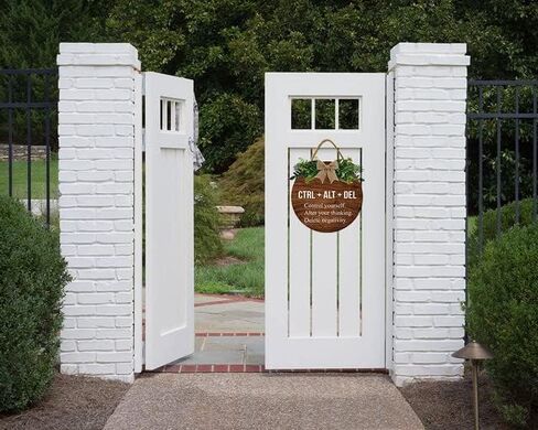 علامة KPSheng ملهمة تحفيزية معلقة على الحائط، لوحة باب مكتب منزلي وظيفية للاستخدام المنزلي التجاري لمعالج المكتب، هدايا تشجيعية للرجال والنساء 12 بوصة in Kuwait