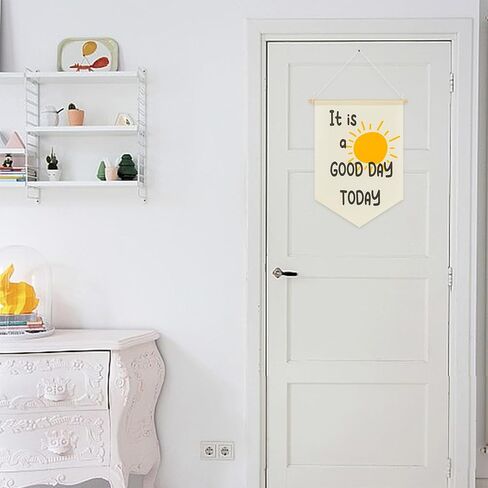 WUBOECE الحضانة جدار الفن - الحضانة غرفة نوم الفصول الدراسية جدار علامة الديكور - إنه يوم جيد اليوم - شنقا راية العلم راية للطفل الفتيات الفتيان غرفة الحضانة جدار وباب in Kuwait