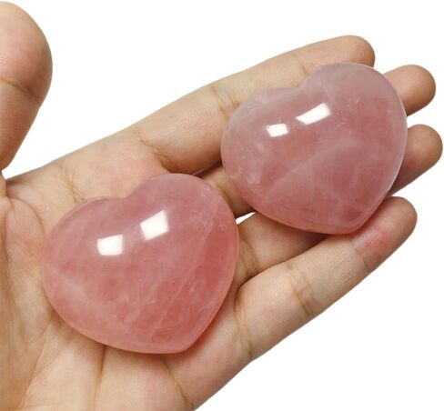 Black Obsidian Crystal Heart Decor Carved Puff Heart Love Worry Stone for Anxiety Therapy, Chakra Balancing and Good Luck in Saudi Arabia