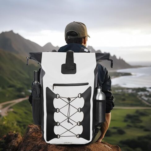 حقيبة ظهر جافة مقاومة للماء سعة 30 لتر من Omnpak، حقيبة ظهر مقاومة للماء تحافظ على جفاف المعدات، حقيبة جافة عائمة للتجديف بالكاياك، الشاطئ، التجديف، القوارب، المشي لمسافات طويلة، بناء PVC in Kuwait