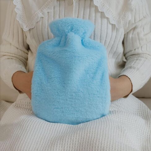 زجاجة ماء ساخن مطاطية من كاتيسيمو، كيس ماء ساخن سعة 2 لتر مع أغطية ناعمة قابلة للإزالة، زجاجة مياه ساخنة أو باردة من المطاط الكلاسيكي الفاخر لتشنجات الدورة الشهرية وتخفيف آلام الرقبة والكتف (أزرق) in Kuwait