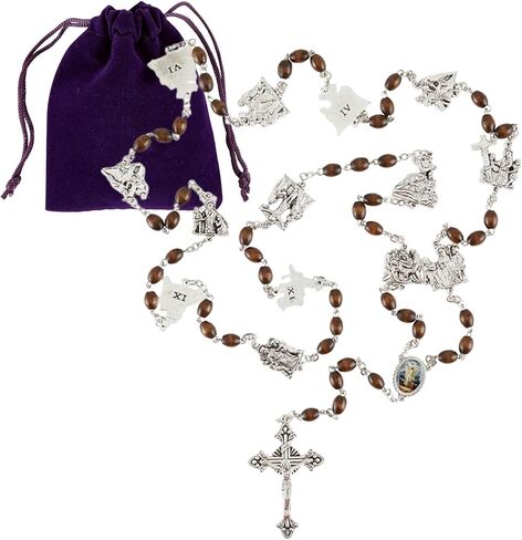 Needzo Stations of The Cross Chaplet Rosary with Wooden Prayer Beads and Silver Tone Crucifix, Includes Gift Pouch and Card, Easter Lenten Keepsakes for Catholic Men and Women, 30 Inches in Saudi Arabia