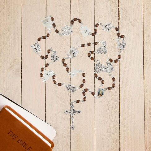 Needzo Stations of The Cross Chaplet Rosary with Wooden Prayer Beads and Silver Tone Crucifix, Includes Gift Pouch and Card, Easter Lenten Keepsakes for Catholic Men and Women, 30 Inches in Saudi Arabia