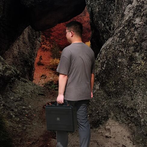 شنطة حمل صلبة مافيك 3 برو من نويتي لطائرة درون دي جيه اي مافيك 3/مافيك 3 برو، حافظة درون مقاومة للماء تناسب وحدة تحكم RC/RC برو/RC-N1، بطارية مافيك 3، فلاتر ان دي، كومبو فلاي مور in Kuwait