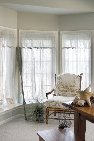 Heritage Lace, White Sand Shell 45x15 Valance w/Trim, 45 x 15 in Saudi Arabia