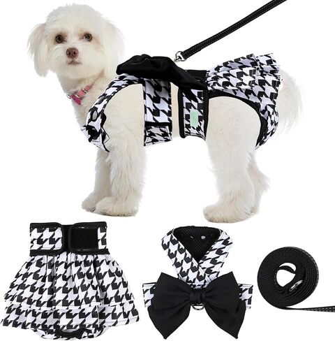 مجموعة حفاضات للكلاب قابلة للغسل مع حزام ومقود للكلاب من ويجريكو - حفاضات للكلاب الإناث - حفاضات قابلة لإعادة الاستخدام لفترة الكلب الإناث لدورة الحرارة - حجم كلب صغير ومتوسط ​​وكبير in Kuwait