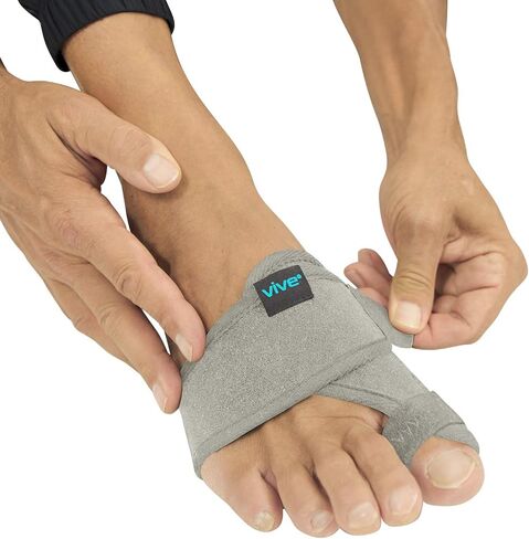 Vive Bunion Brace (Pair) - Big Toe Corrector Straightener with Splint - Hallux Valgus Pad, Joint Pain Relief, Alignment Treatment - Orthopedic Sleeve Foot Wrap Support for Men and Women (Black) in Saudi Arabia